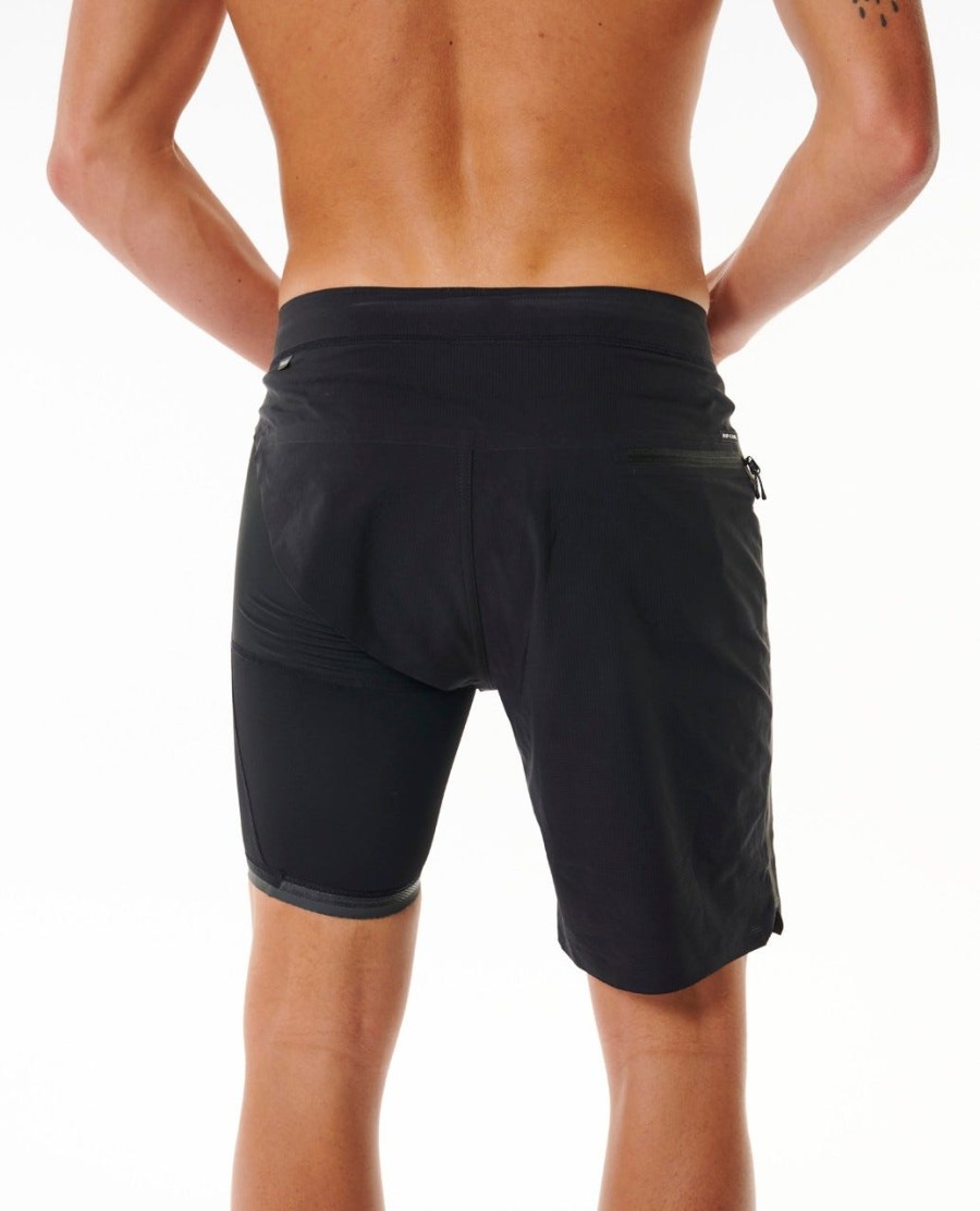 mirage activate compression liner ultimate 19 boardshort