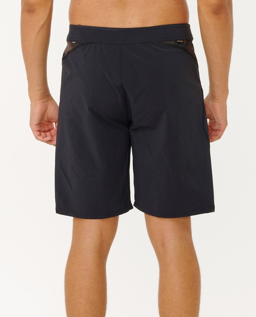 mirage 20 search boardshort