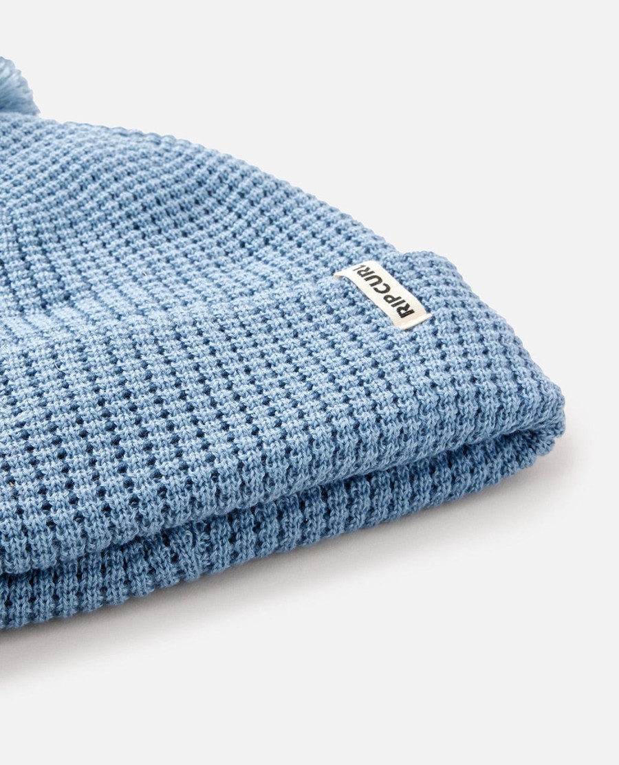 anoeta regular pom pom beanie