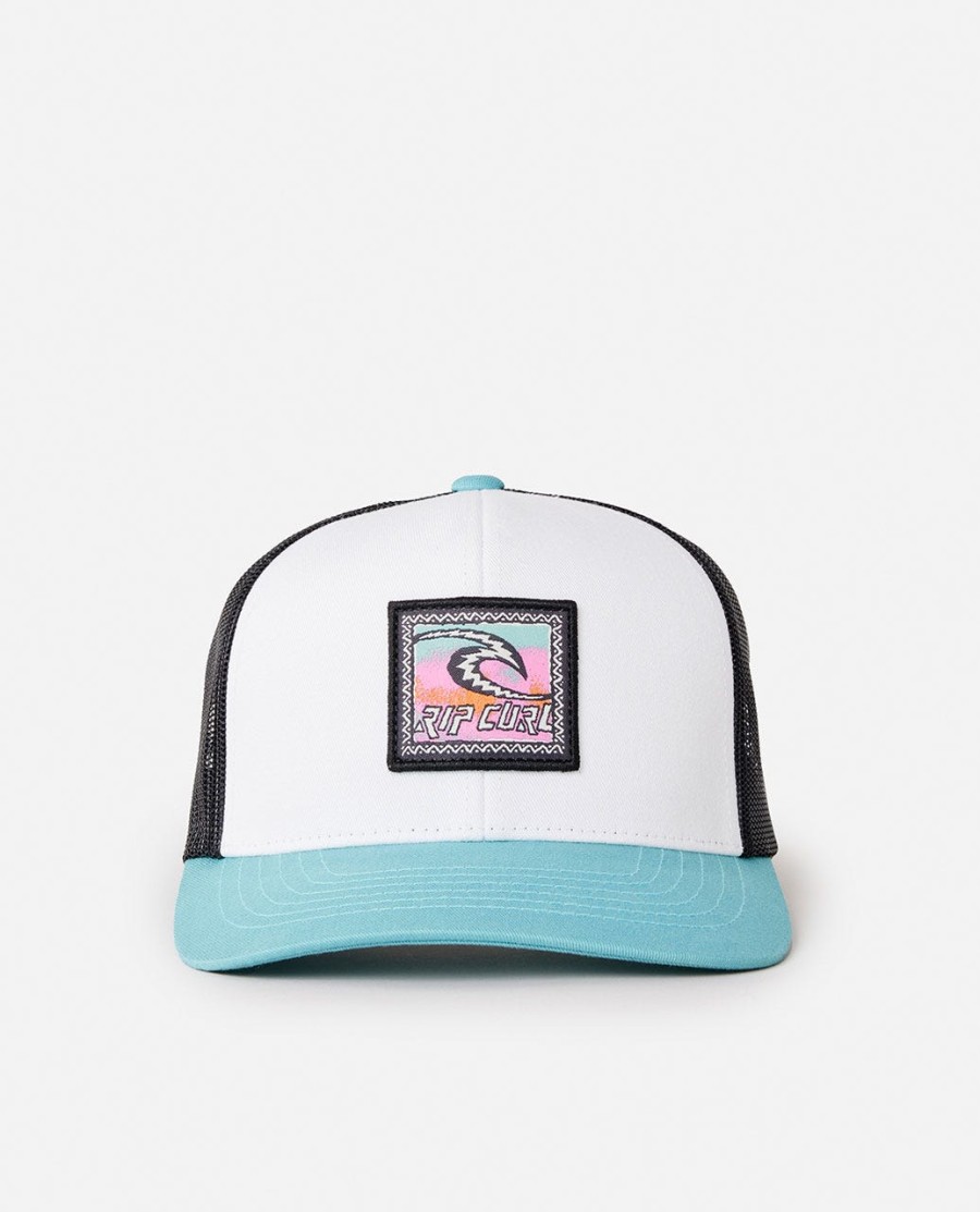 custom curve trucker
