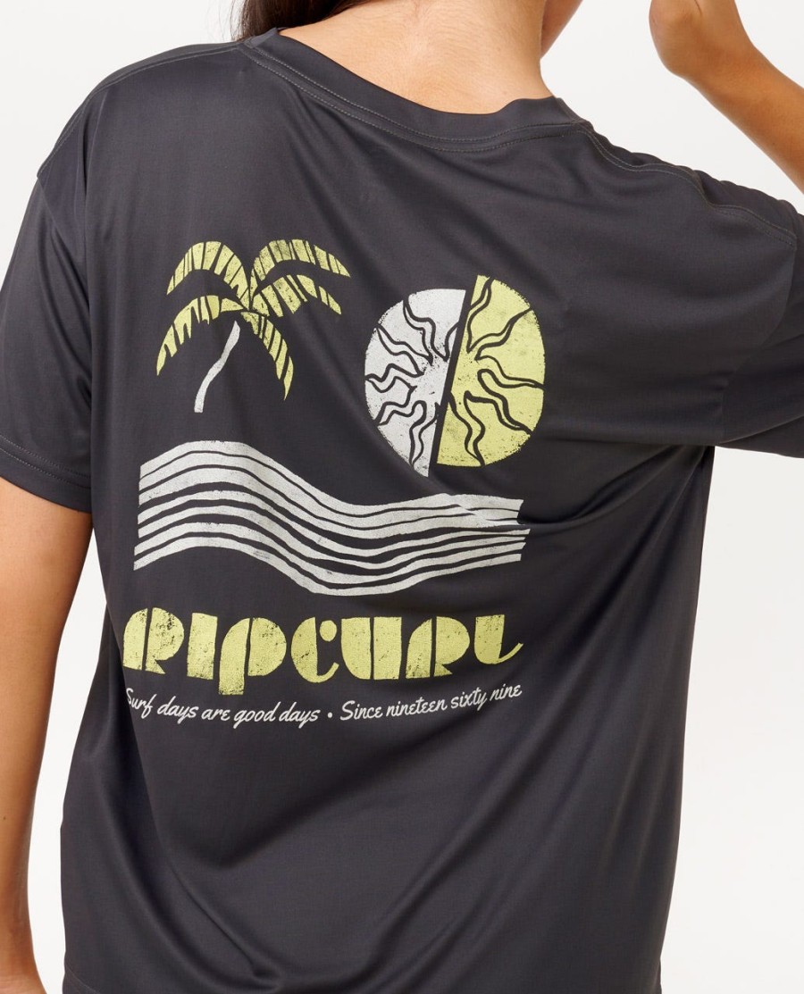 koszulka ochronna upf surflite na imprezę na plaży
